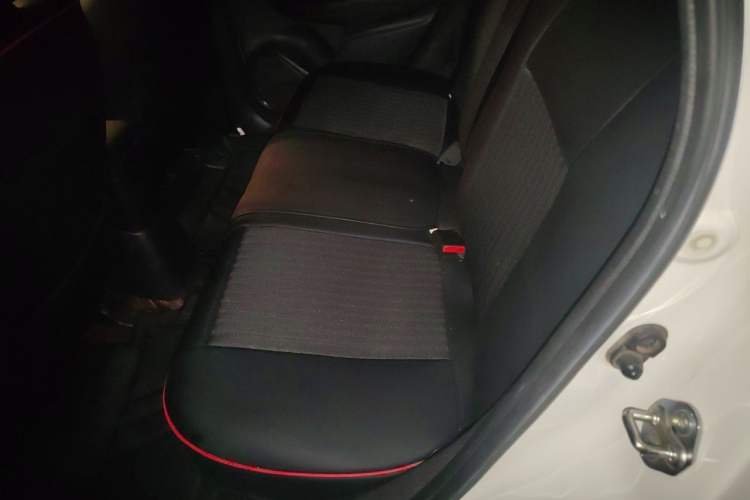 Used Honda Fit 2016 1.5L SES CVT Fashion Sunroof Edition Left Rear Seat