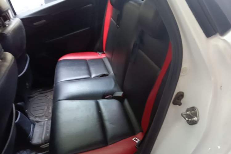 Used Honda Fit 2016 1.5L LXS CVT Comfort Sunroof Version Left Rear Seat