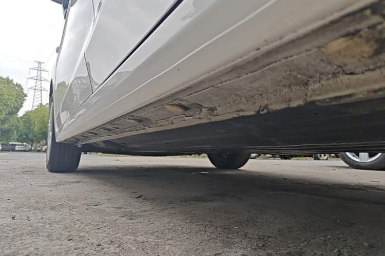 Used Honda Fit 2016 1.5L LX CVT Comfort Model Left Side Sill