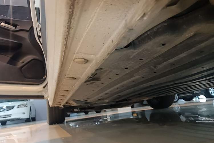 Used Honda Fit 2016 1.5L LXS CVT Comfort Sunroof Version Left Side Sill