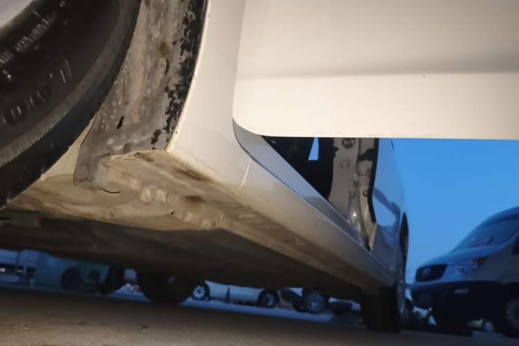 Used Honda Fit 2016 1.5L SES CVT Fashion Sunroof Edition Left Side Sill