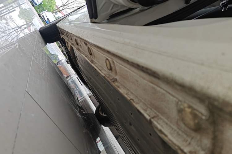 Used Honda Fit 2016 1.5L LXS CVT Comfort Sunroof Version Left Side Sill
