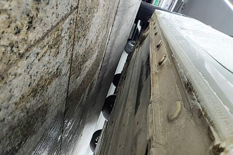 Used Honda Fit 2016 1.5L LXS CVT Comfort Sunroof Version Left Side Sill