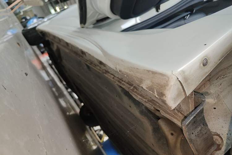 Used Honda Fit 2016 1.5L LX CVT Comfort Model Left Side Sill