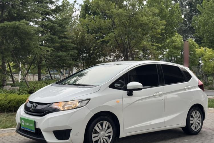 Used Honda Fit 2016 1.5L LXS CVT Comfort Sunroof Version Guazi used car, China used car export, Used car for sale, Used  cars, Cheapest cars for sale