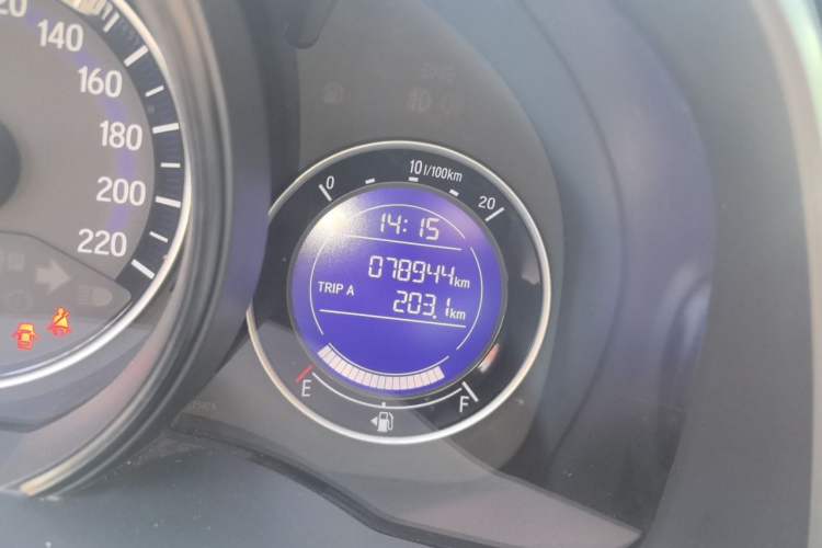 Used Honda Fit 2016 1.5L LXS CVT Comfort Sunroof Version Odometer Close Up