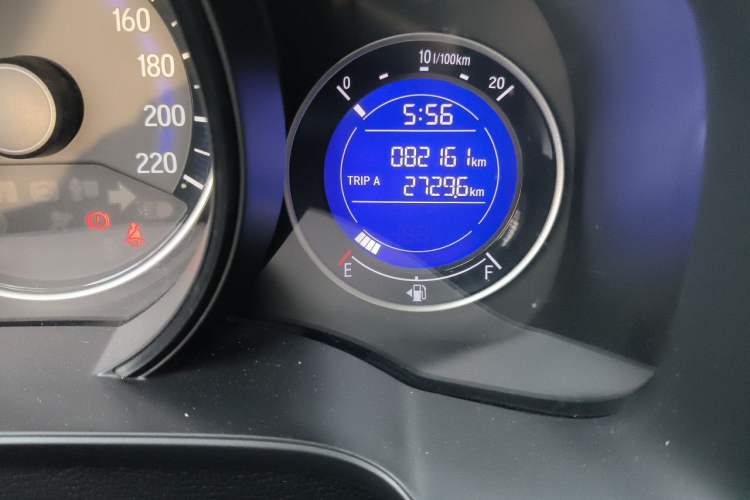 Used Honda Fit 2016 1.5L LXS CVT Comfort Sunroof Version Odometer Close Up