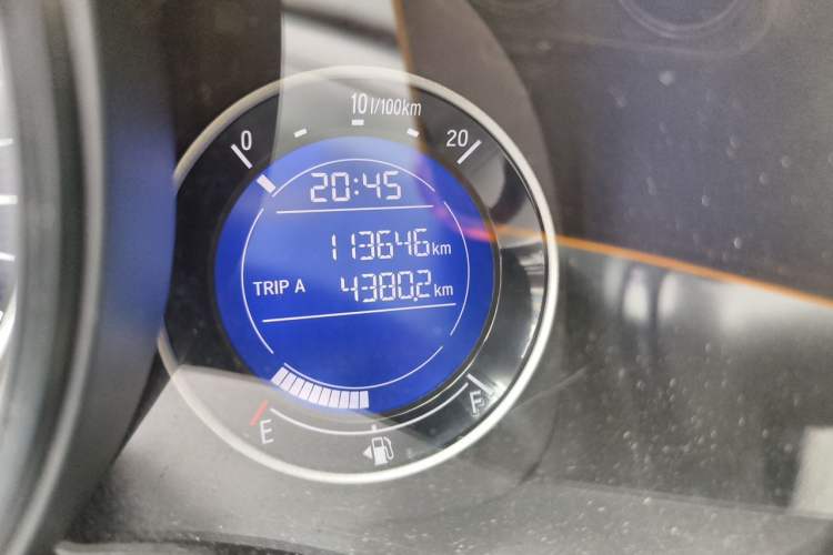Used Honda Fit 2016 1.5L LXS CVT Comfort Sunroof Version Odometer Close Up