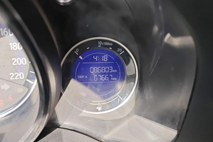 Used Honda Fit 2016 1.5L LXS CVT Comfort Sunroof Version Odometer Close Up