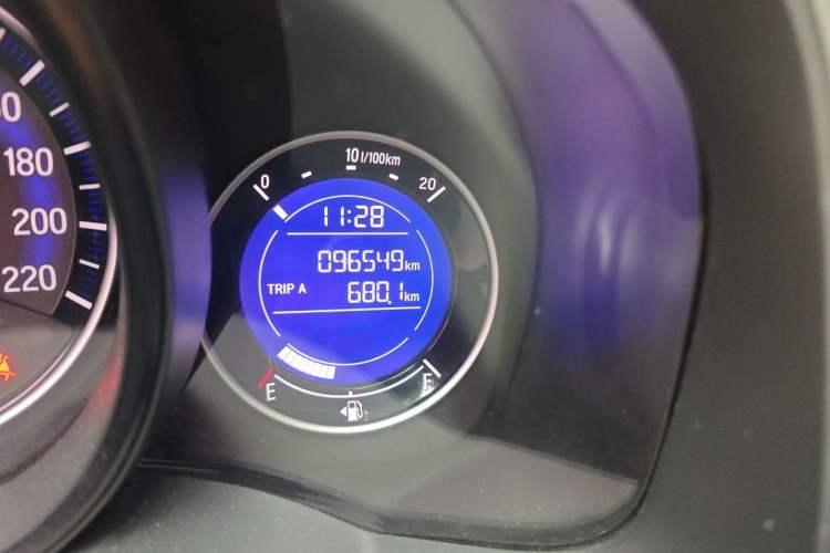 Used Honda Fit 2016 1.5L LXS CVT Comfort Sunroof Version Odometer Close Up
