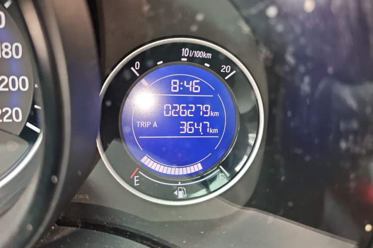Used Honda Fit 2016 1.5L LXS CVT Comfort Sunroof Version Odometer Close Up