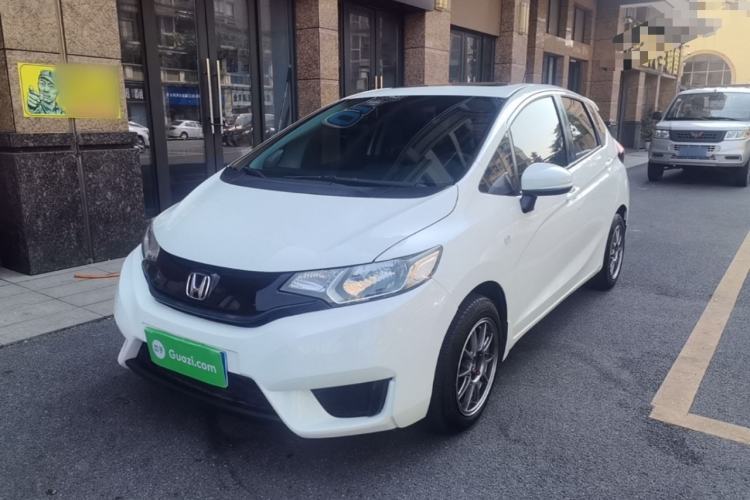 Honda Fit 2016 1.5L LXS CVT Comfort Sunroof Version de segunda mano Guazi used car, China used car export, Used car for sale, Used cars, Cheapest cars for sale