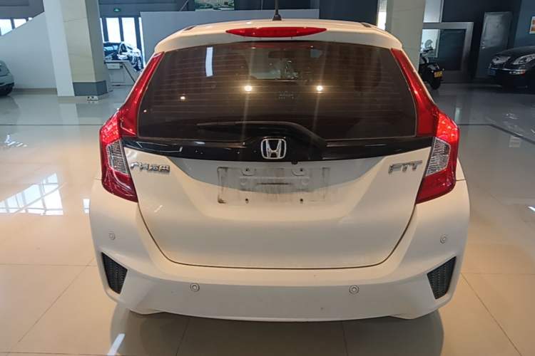 Used Honda Fit 2016 1.5L LXS CVT Comfort Sunroof Version Rear