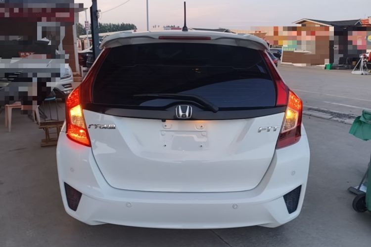 Used Honda Fit 2016 1.5L SES CVT Fashion Sunroof Edition Rear