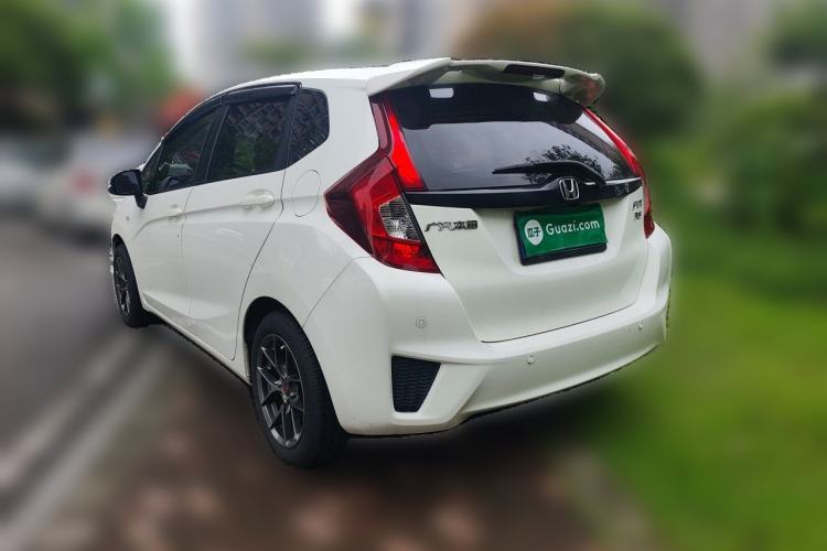 Used Honda Fit 2016 1.5L LXS CVT Comfort Sunroof Version Rear Left 45 Deg