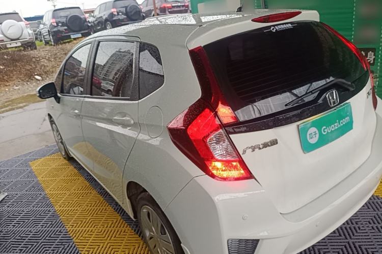 Used Honda Fit 2016 1.5L LX CVT Comfort Model Rear Left 45 Deg