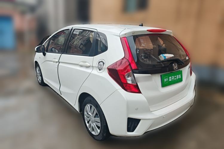 Used Honda Fit 2016 1.5L LXS CVT Comfort Sunroof Version Rear Left 45 Deg