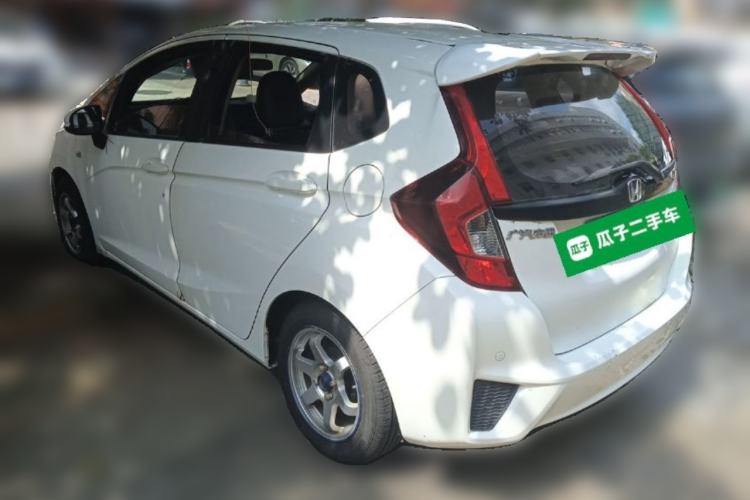 Used Honda Fit 2016 1.5L LX Manual Comfort Model Rear Left 45 Deg