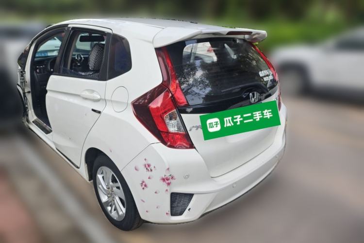 Used Honda Fit 2016 1.5L LXS CVT Comfort Sunroof Version Rear Left 45 Deg