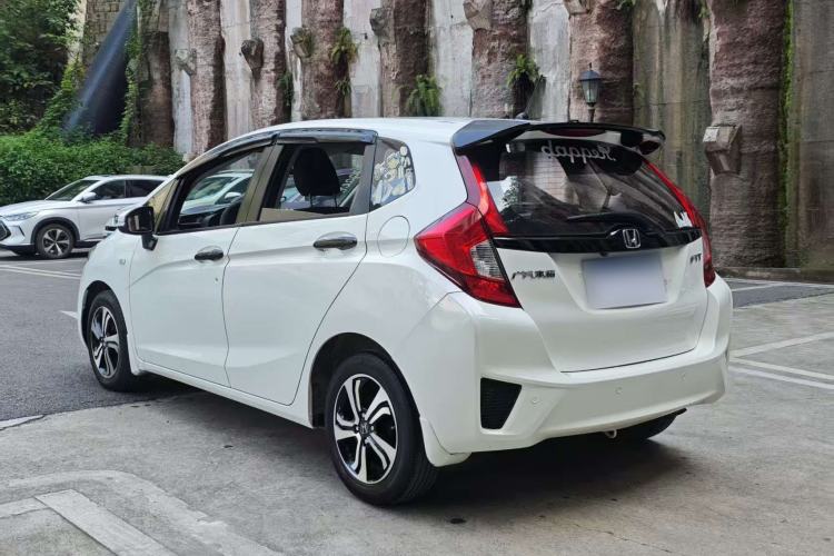 Used Honda Fit 2016 1.5L LX CVT Comfort Model Rear Left 45 Deg
