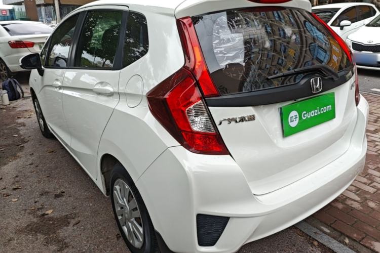 Used Honda Fit 2016 1.5L LX CVT Comfort Model Rear Left 45 Deg