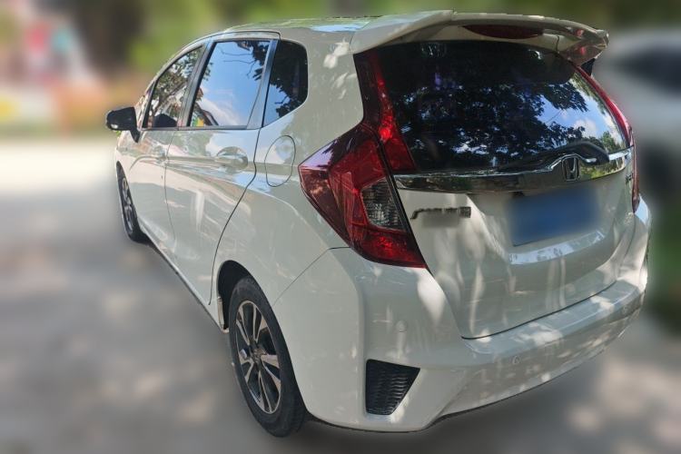 Used Honda Fit 2016 1.5L LXS CVT Comfort Sunroof Version Rear Left 45 Deg
