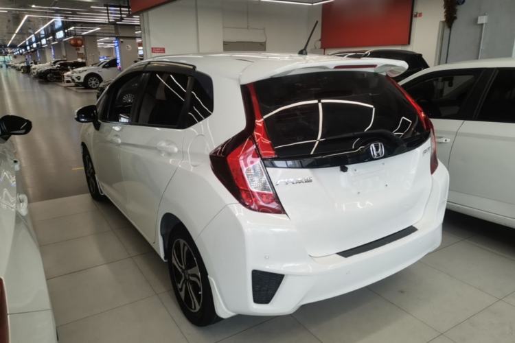 Used Honda Fit 2016 1.5L LX CVT Comfort Model Rear Left 45 Deg