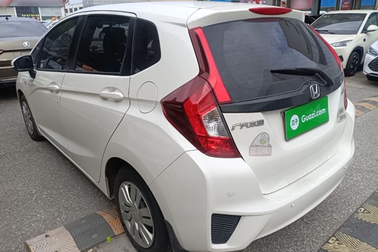Used Honda Fit 2016 1.5L LXS CVT Comfort Sunroof Version Rear Left 45 Deg