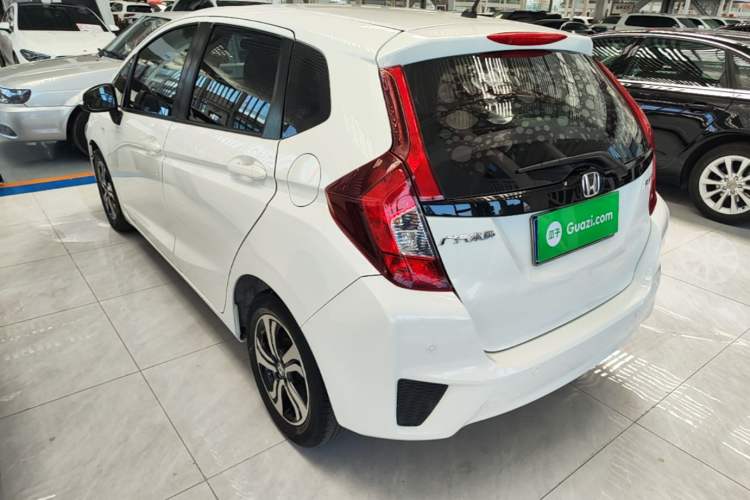Used Honda Fit 2016 1.5L LXS CVT Comfort Sunroof Version Rear Left 45 Deg
