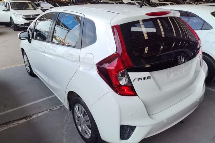 Used Honda Fit 2016 1.5L LXS CVT Comfort Sunroof Version Rear Left 45 Deg