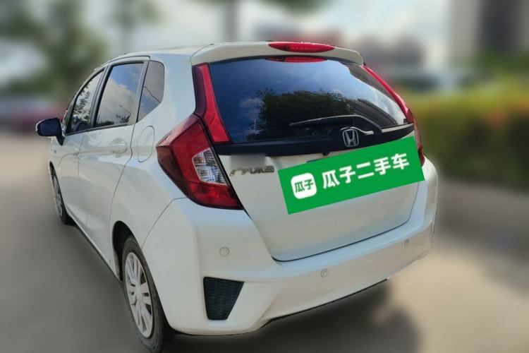 Used Honda Fit 2016 1.5L LXS CVT Comfort Sunroof Version Rear Left 45 Deg