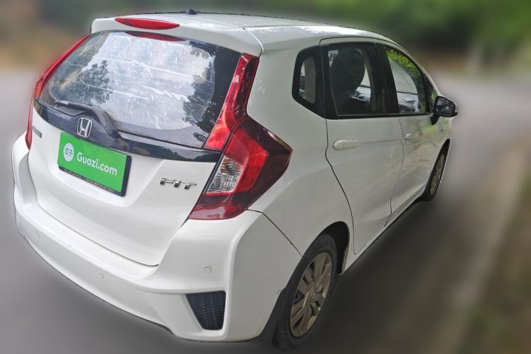 Used Honda Fit 2016 1.5L LX CVT Comfort Model Rear Right 45 Deg