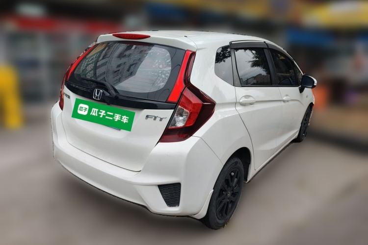 Used Honda Fit 2016 1.5L LX CVT Comfort Model Rear Right 45 Deg