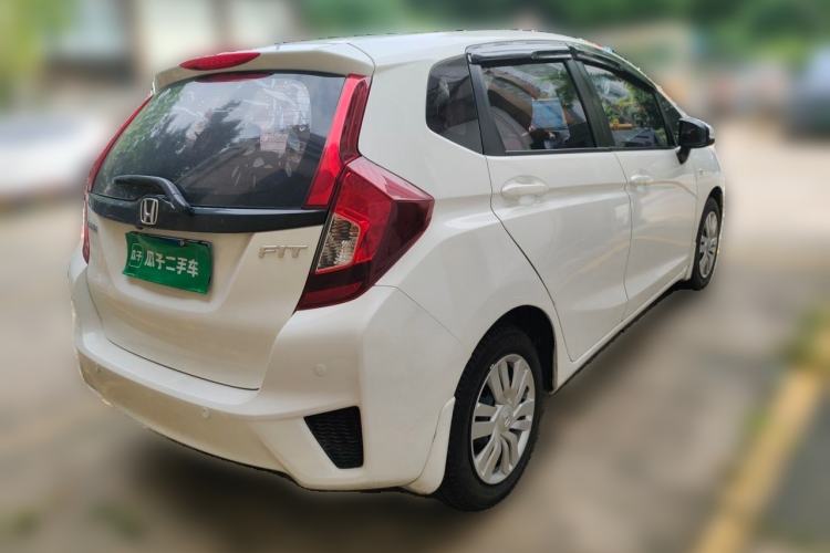 Used Honda Fit 2016 1.5L LXS CVT Comfort Sunroof Version Rear Right 45 Deg