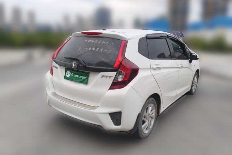 Used Honda Fit 2016 1.5L LX CVT Comfort Model Rear Right 45 Deg