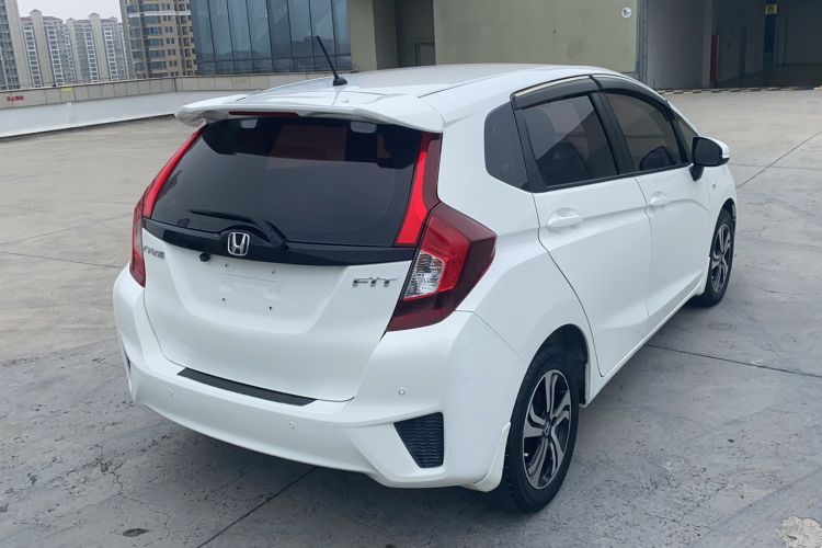 Used Honda Fit 2016 1.5L LX CVT Comfort Model Rear Right 45 Deg