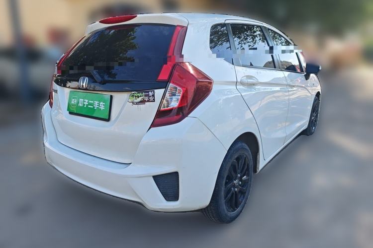 Used Honda Fit 2016 1.5L LX Manual Comfort Model Rear Right 45 Deg