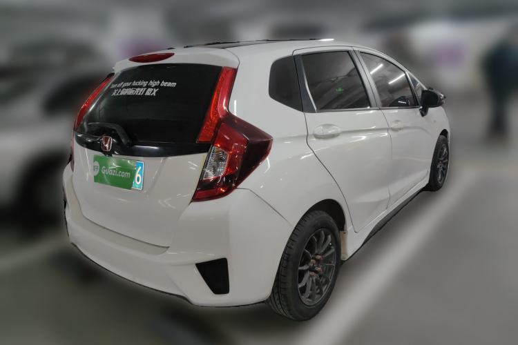 Used Honda Fit 2016 1.5L LX Manual Comfort Model Rear Right 45 Deg