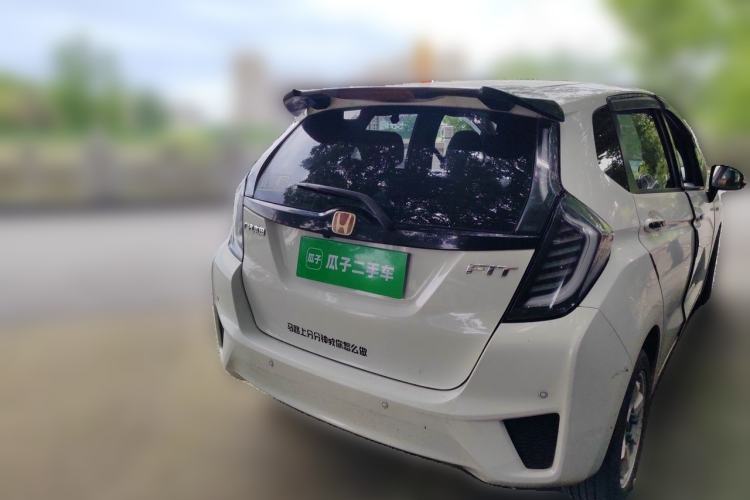 Used Honda Fit 2016 1.5L LX CVT Comfort Model Rear Right 45 Deg