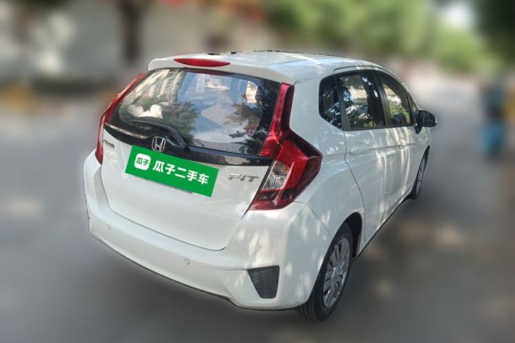 Used Honda Fit 2016 1.5L LXS CVT Comfort Sunroof Version Rear Right 45 Deg