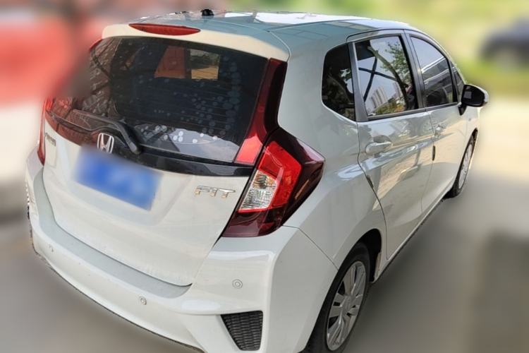 Used Honda Fit 2016 1.5L LXS CVT Comfort Sunroof Version Rear Right 45 Deg