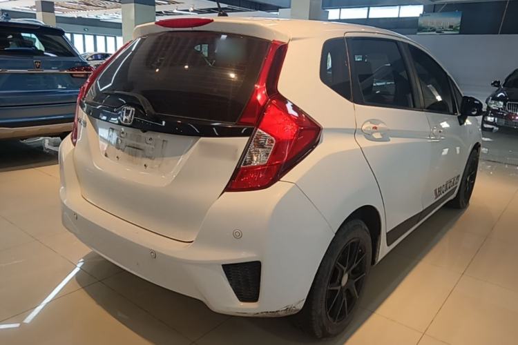 Used Honda Fit 2016 1.5L LXS CVT Comfort Sunroof Version Rear Right 45 Deg