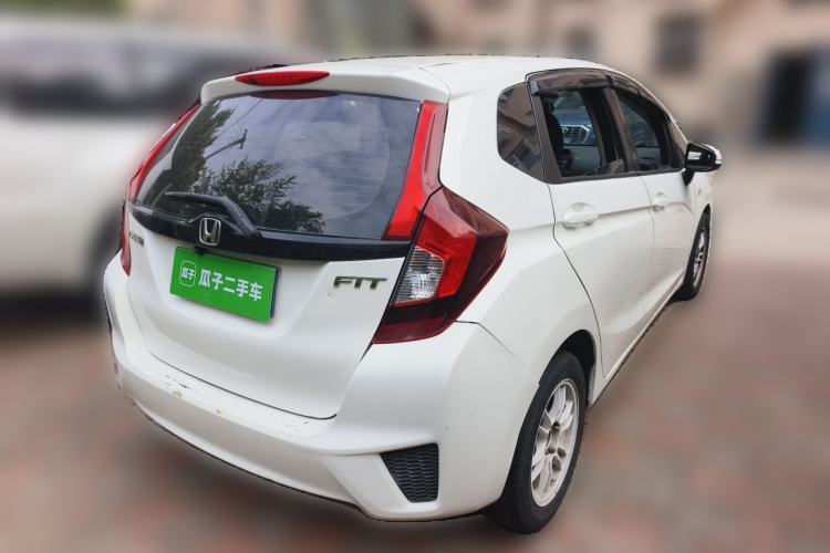 Used Honda Fit 2016 1.5L LX Manual Comfort Model Rear Right 45 Deg