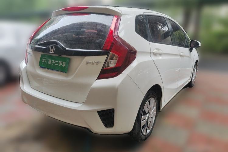 Used Honda Fit 2016 1.5L LX CVT Comfort Model Rear Right 45 Deg