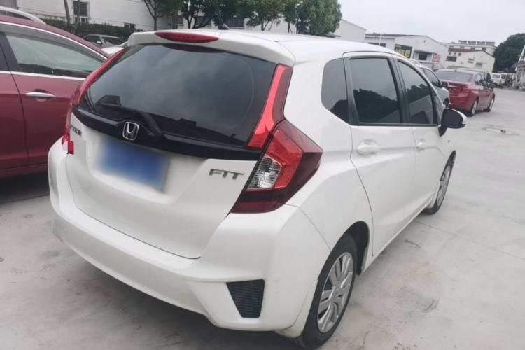 Used Honda Fit 2016 1.5L LX CVT Comfort Model Rear Right 45 Deg