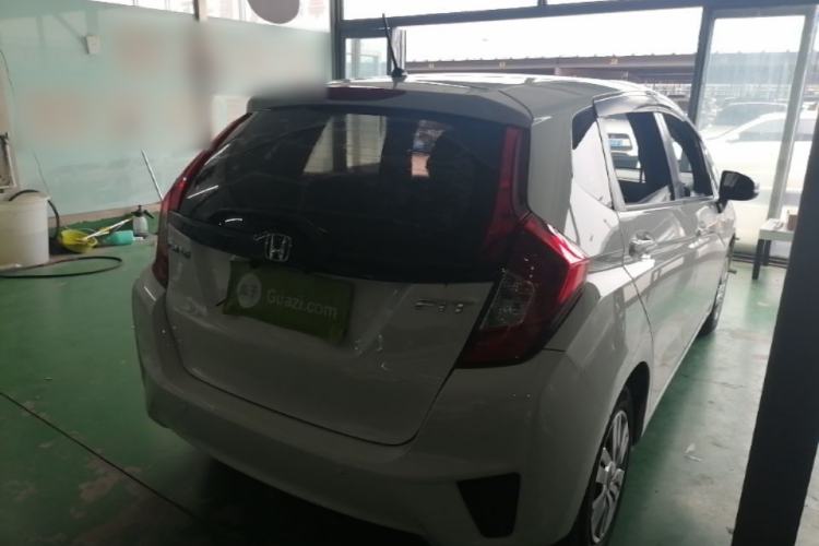 Used Honda Fit 2016 1.5L LXS CVT Comfort Sunroof Version Rear Right 45 Deg