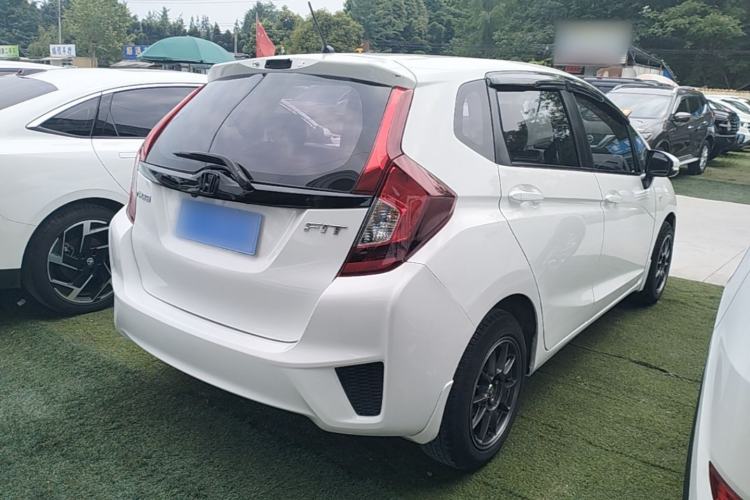 Used Honda Fit 2016 1.5L LX CVT Comfort Model Rear Right 45 Deg