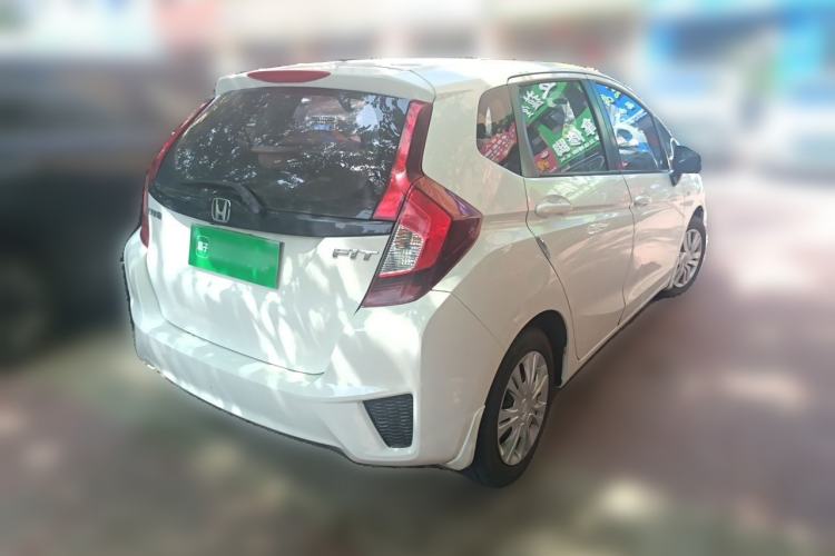 Used Honda Fit 2016 1.5L LX CVT Comfort Model Rear Right 45 Deg