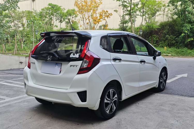 Used Honda Fit 2016 1.5L LX CVT Comfort Model Rear Right 45 Deg