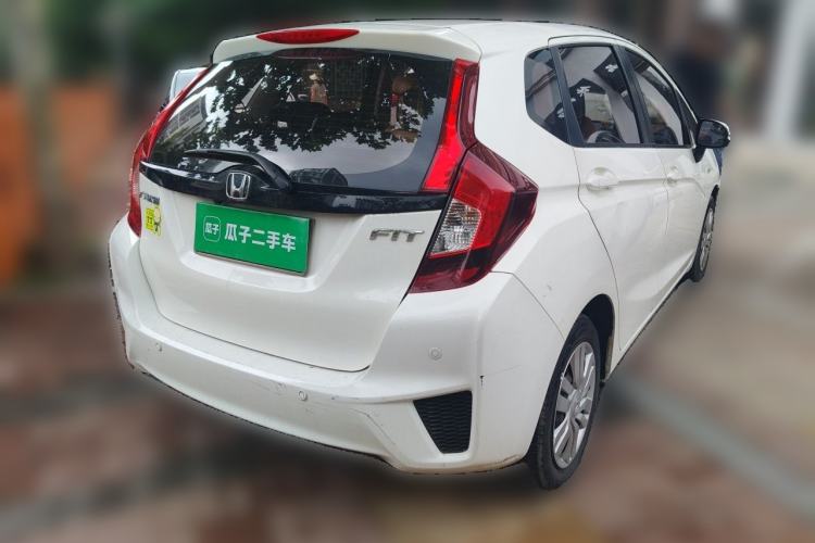 Used Honda Fit 2016 1.5L LXS CVT Comfort Sunroof Version Rear Right 45 Deg